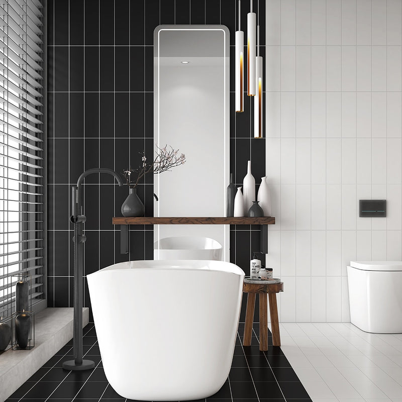 Trendy & Timeless Black and White Tile Bathroom Ideas
