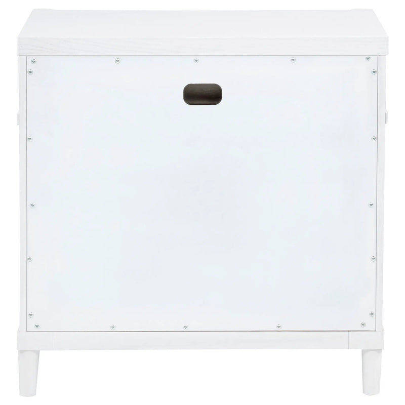 Gracemont 3-drawer Bedroom Nightstand Bedside Table White by Unique Piece Furniture
