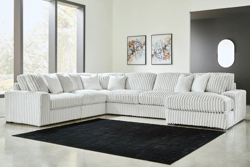 Stupendous - Sectional by Unique Piece Furniture