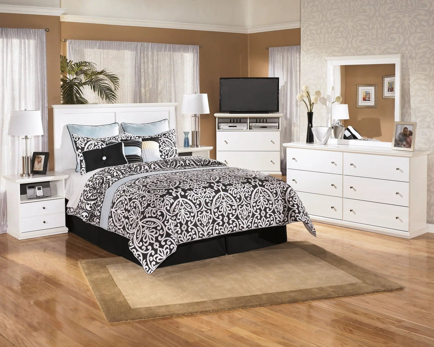 Bostwick Shoals - Dresser by Unique Piece Furniture
