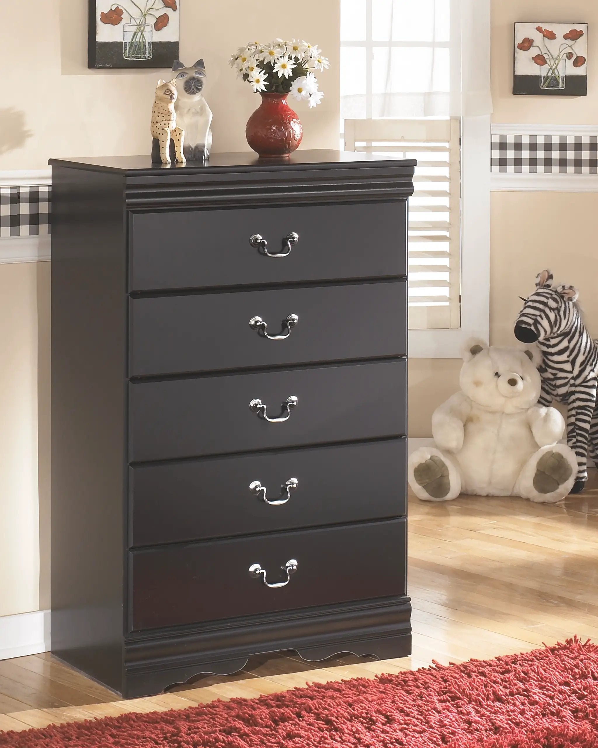 Huey Vineyard - Five Drawer Chest - Black by Unique Piece Furniture