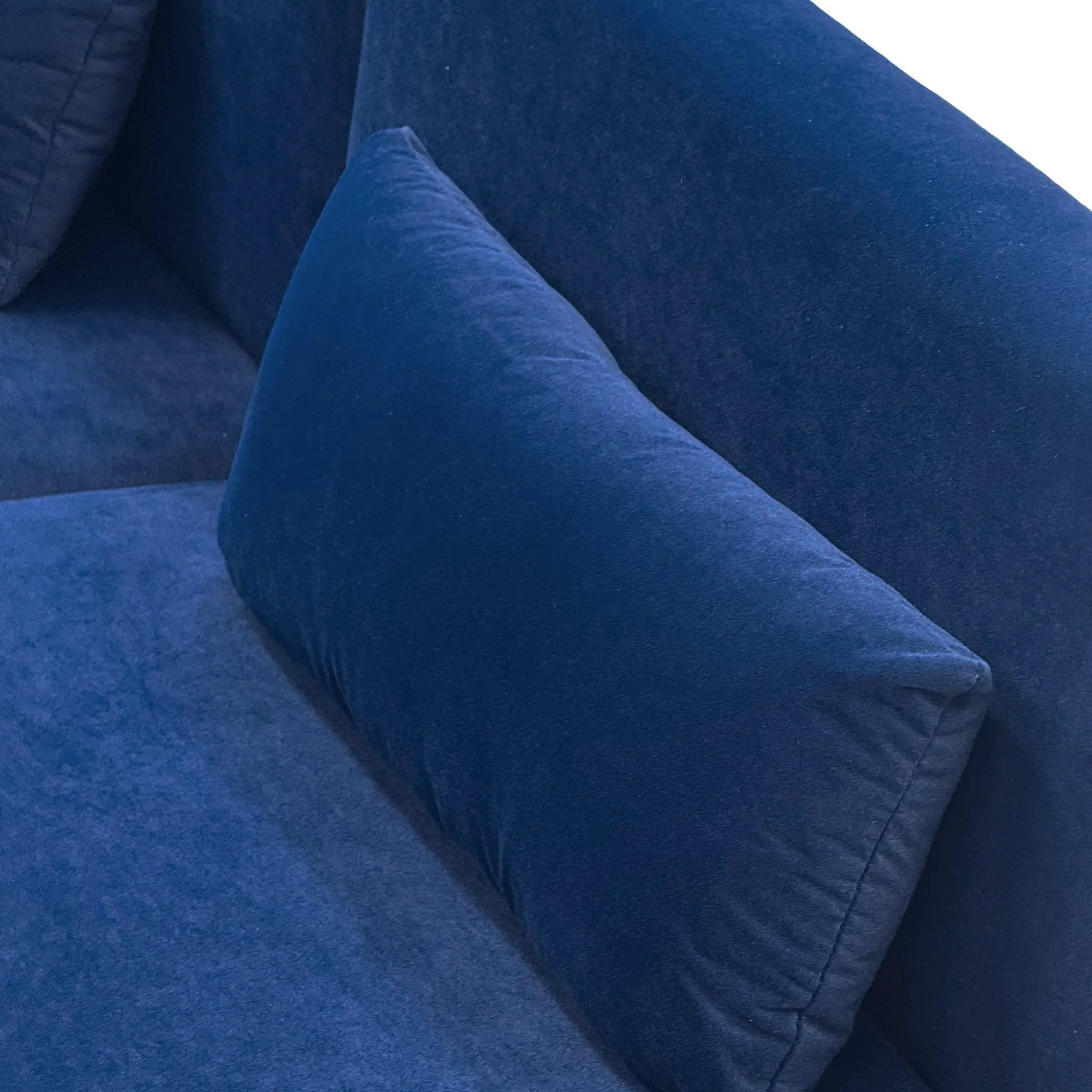 Royal Blue Velvet 2-Piece Sofa Set by HouseOfZazla