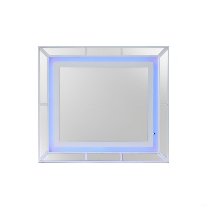 Hollywood Hills - Mirror - White by HouseOfZazla