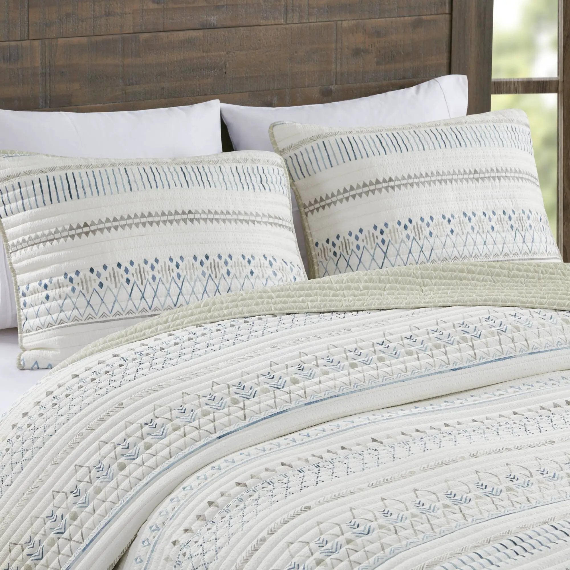 3 Piece Printed Microfiber Seersucker Quilt Set Taupe/Blue Full/Queen by HouseOfZazla
