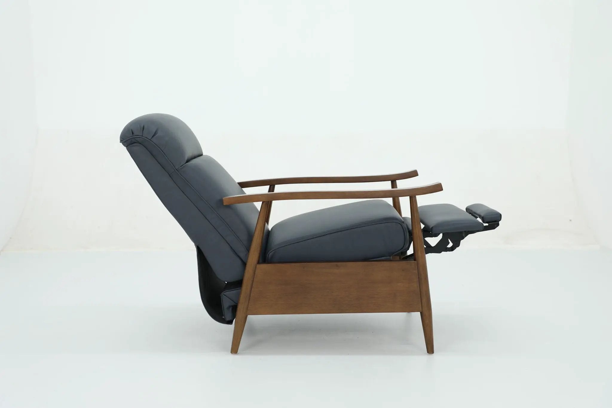 Hampton (B) - Recliner Push Thru The Arms by Unique Piece Furniture