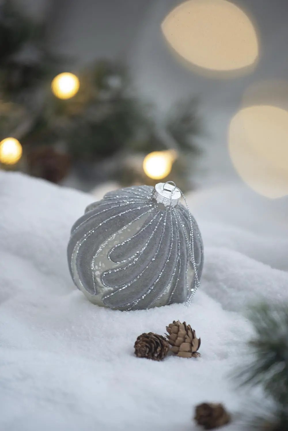 Decorative Hanging Ball Christmas Tree Ornaments For Holiday Party Decorations (Set of 6) by Unique Piece Furniture