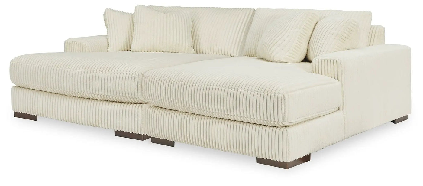 Lindyn - Sectional by Unique Piece Furniture