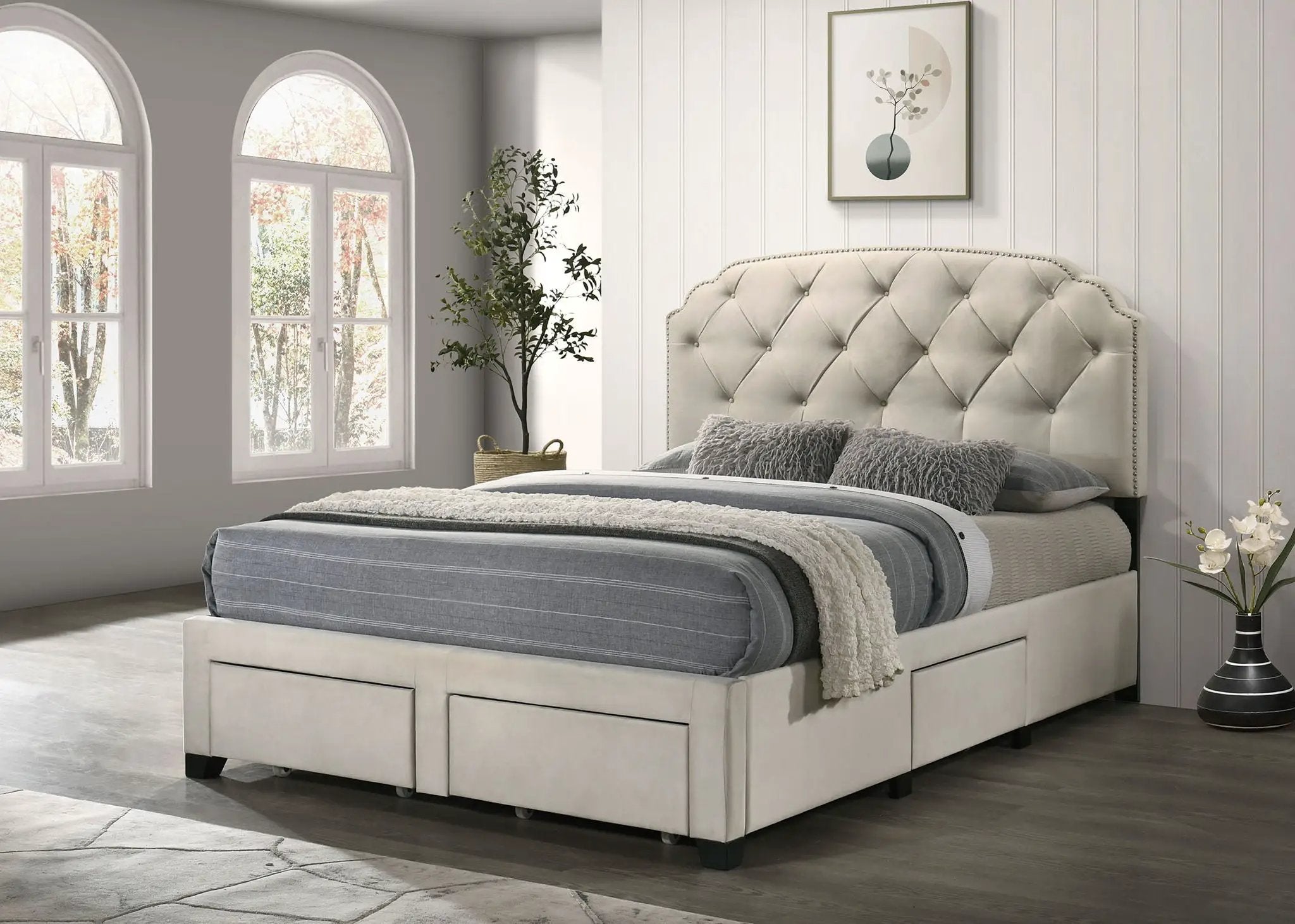 Marianna 4-drawer Upholstered Queen Storage Bed Cream by Unique Piece Furniture