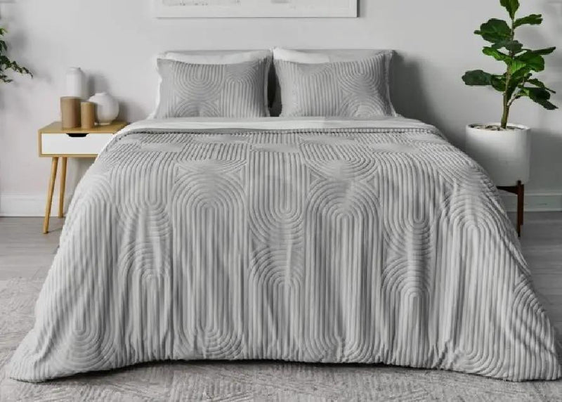 BedGear Performance Duvet Set, King - Grey/Racetrack by HouseOfZazla