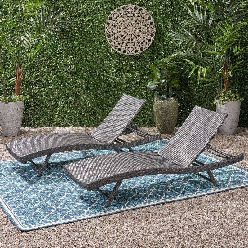 Wicker Chaise With Adjustable Reclining Seats (Set of 2) - Gray by HouseOfZazla