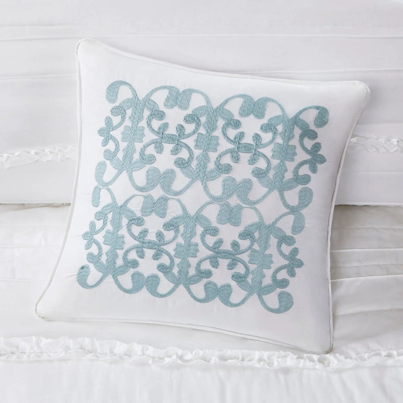 4 Piece Reversible Ruffle Quilt Set with Throw Pillow White King/Cal King by HouseOfZazla