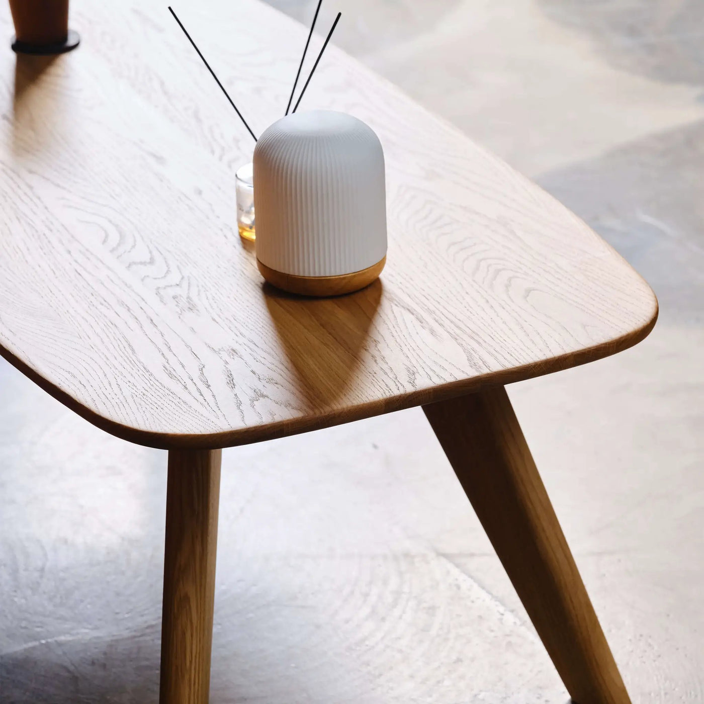 THE ARTEMIS - coffee table by VARBROS