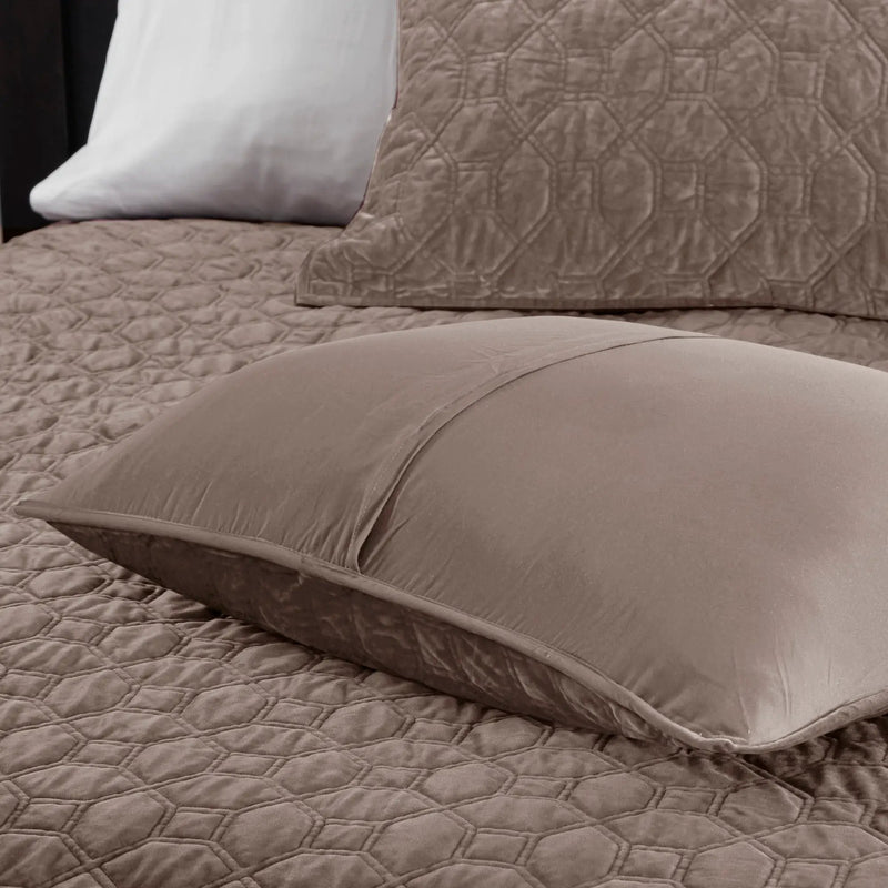 3 Piece Velvet Quilt Set Taupe Full/Queen by HouseOfZazla