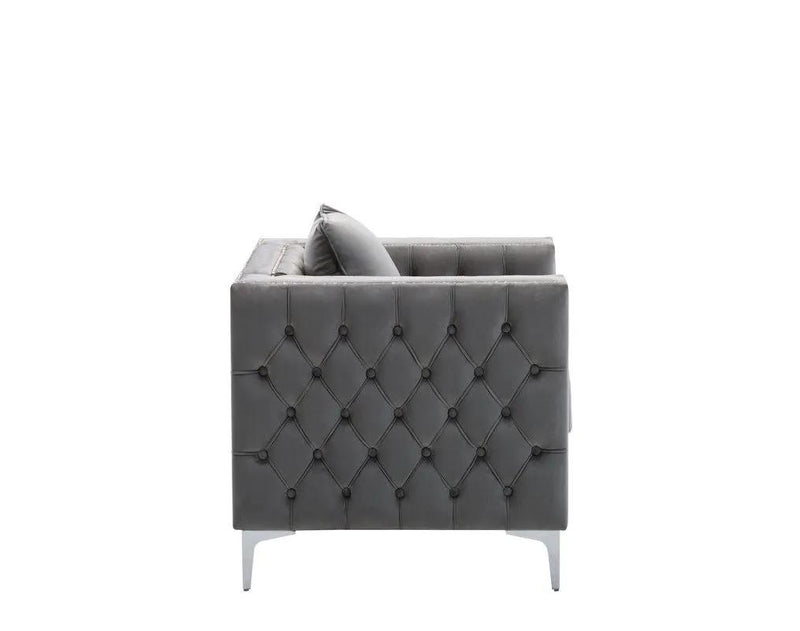 Lorreto - Chair by HouseOfZazla