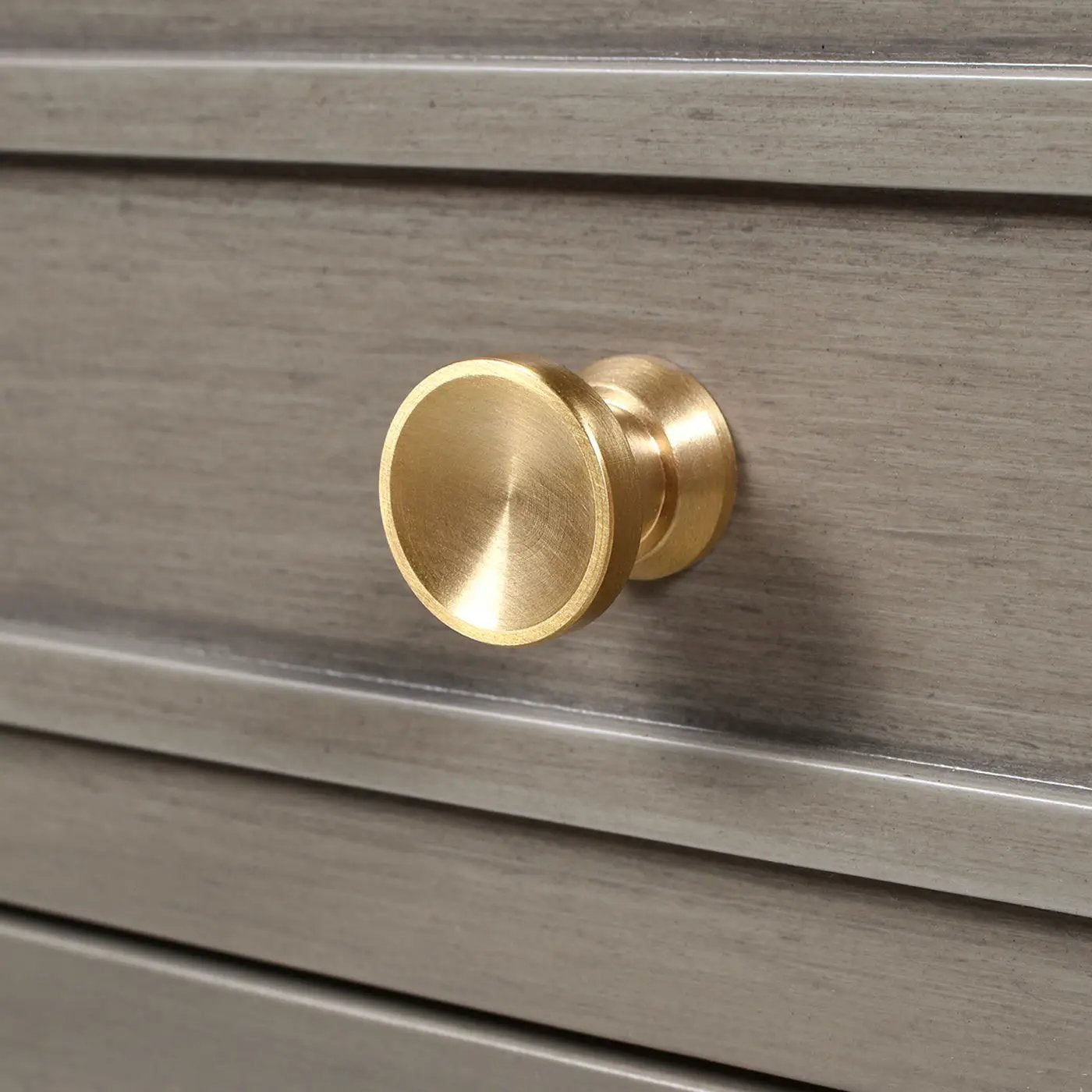 Dauphin - 5 Drawer Executive Desk by HouseOfZazla