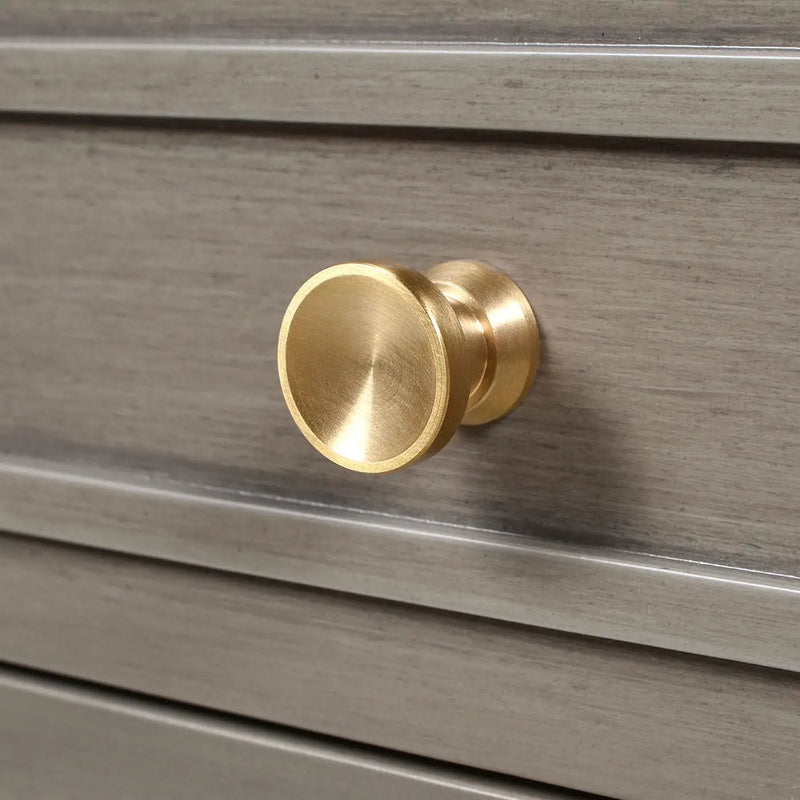 Dauphin - 5 Drawer Executive Desk by HouseOfZazla