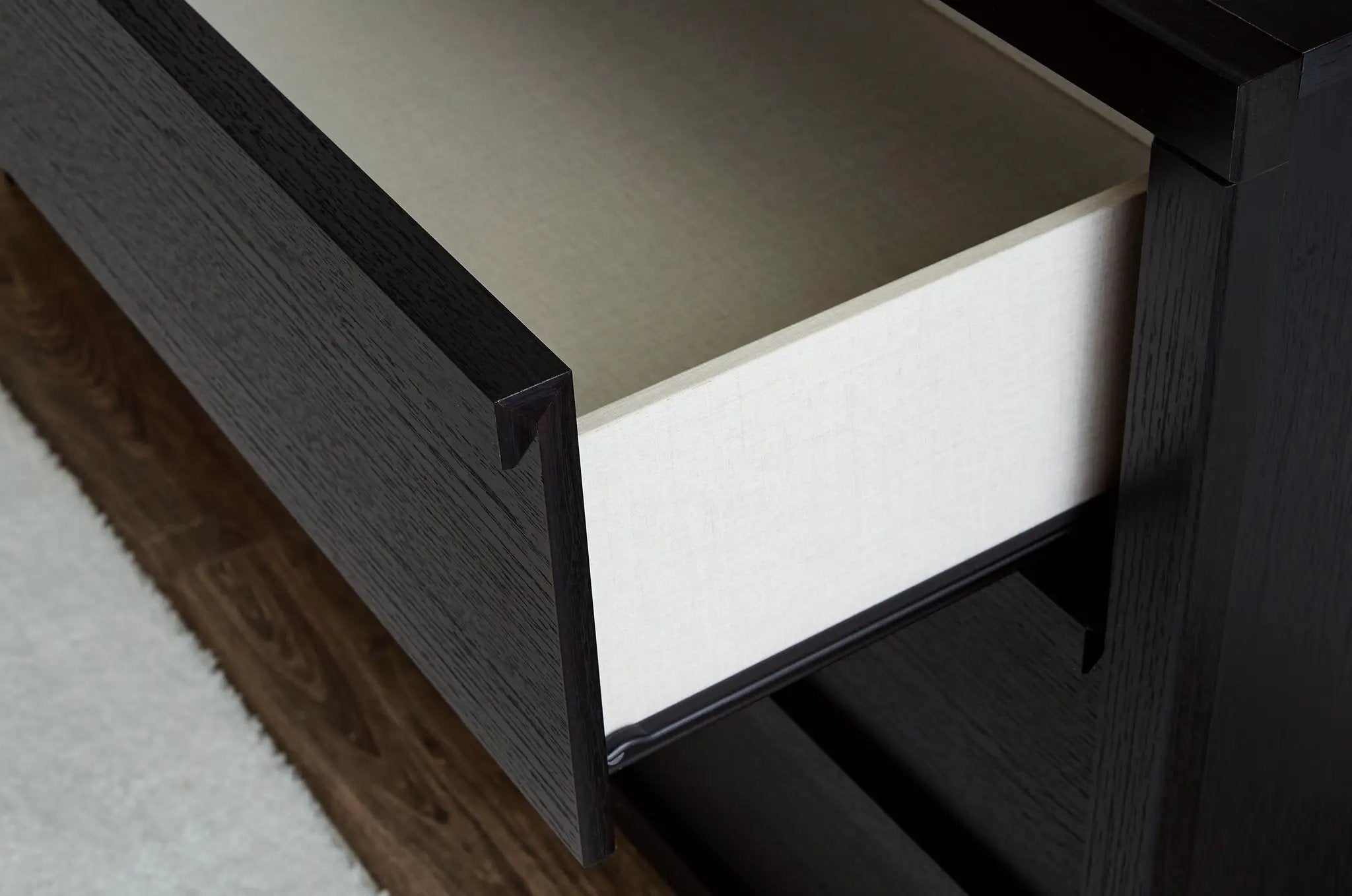Danziar - Six Drawer Dresser - Black by Unique Piece Furniture