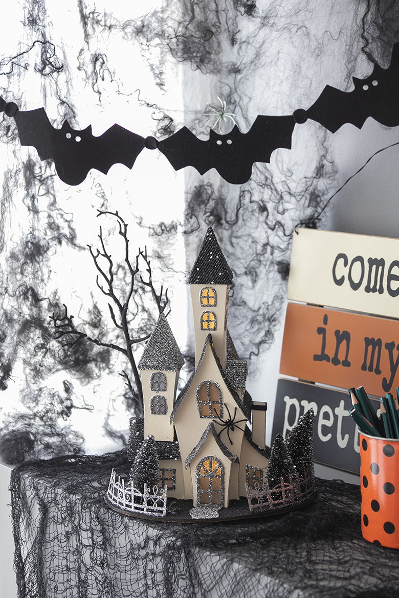 Cardboard Lighted Haunted House with Lights - Beige / Black, photo 4 of 9