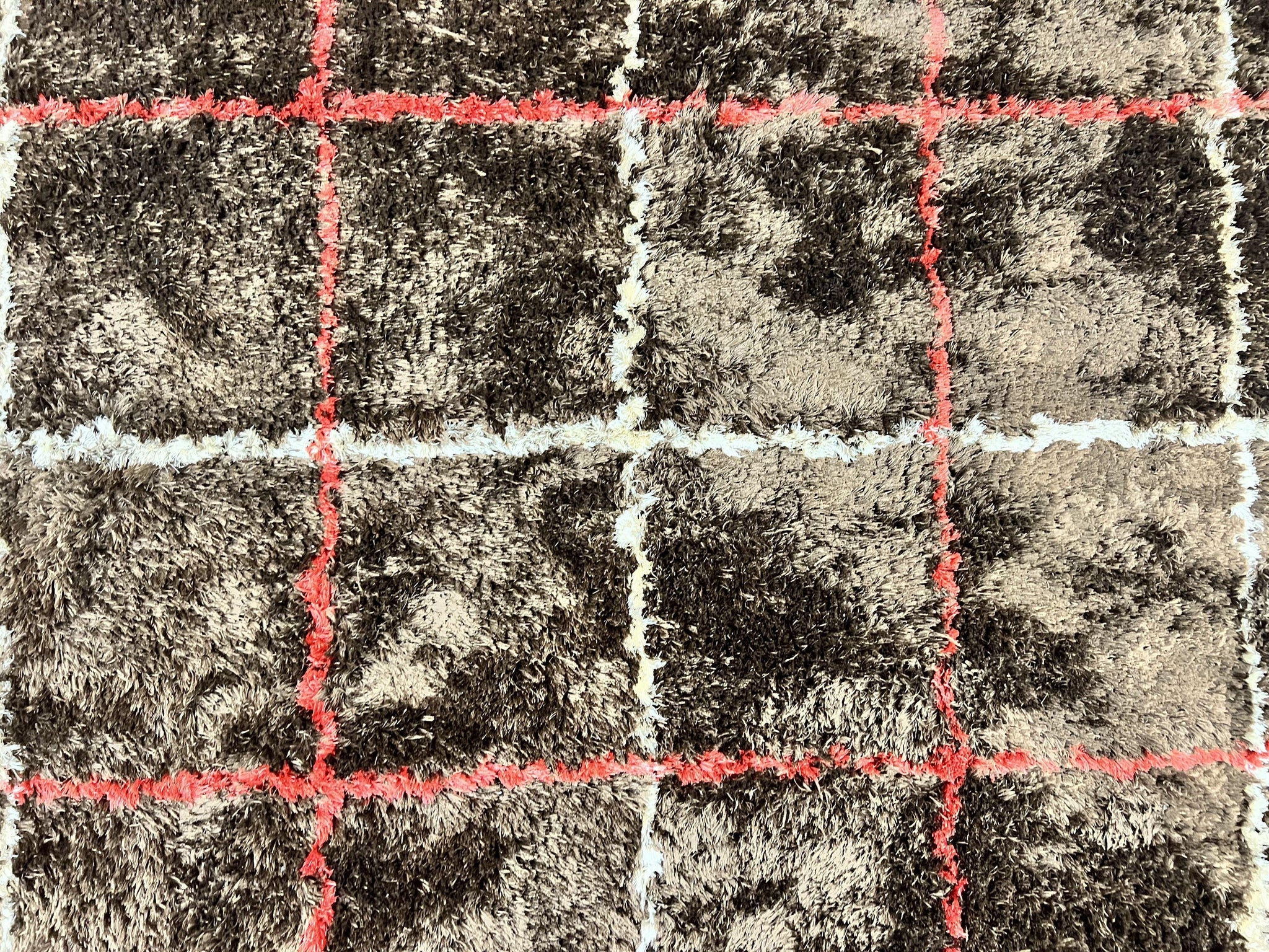 Shag Rug 6x8, Brown, Panel Design by Jewel Rugs
