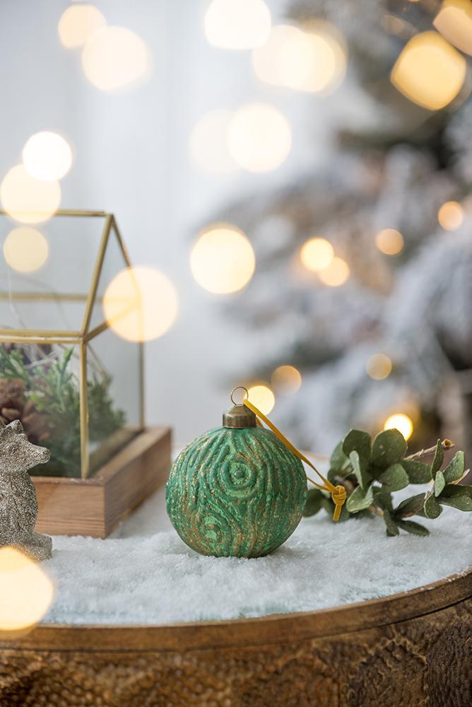 Glass Christmas Ball Ornaments with Decorative Finish - Green, Gold, Red, photo 10 of 40