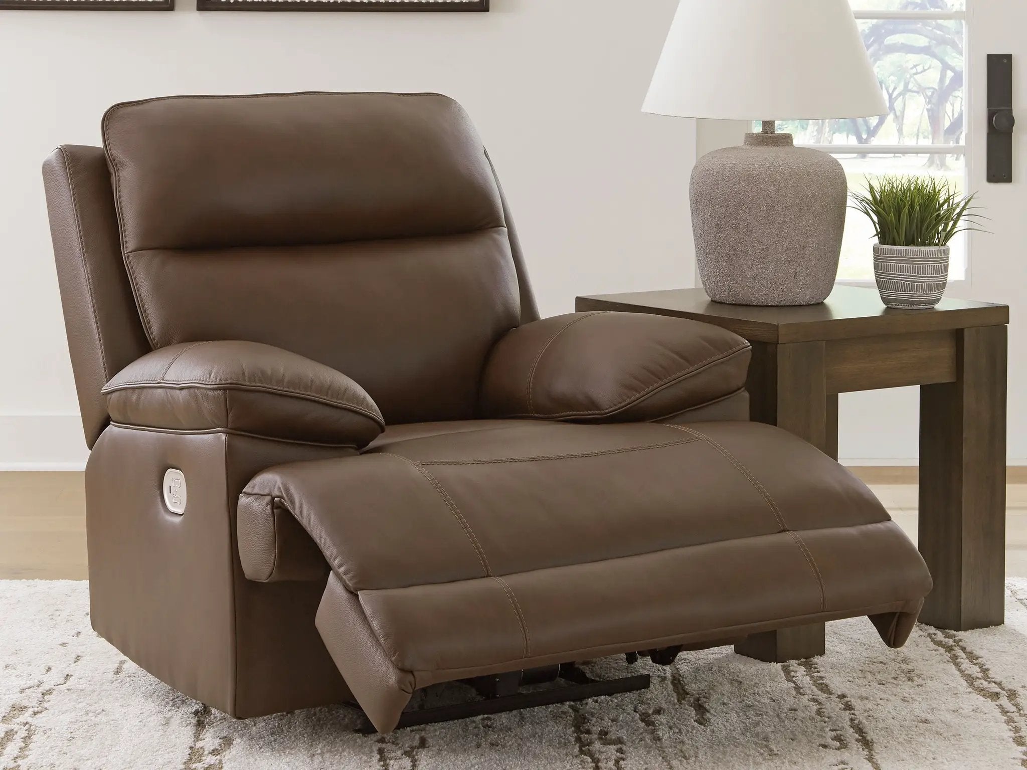 Vonryan - Power Recliner / Adj Headrest - Tobacco by Unique Piece Furniture