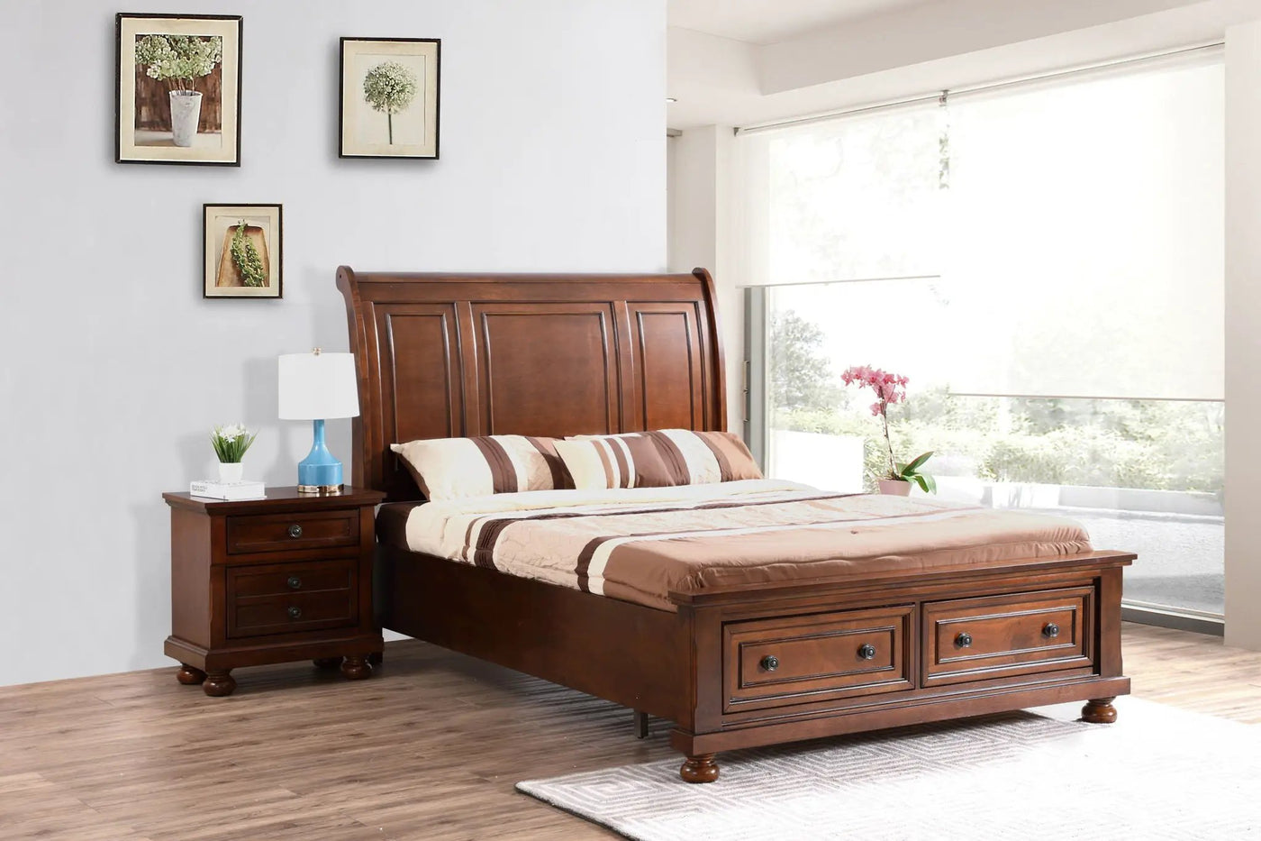 Stunning Sleigh Bed Design< by HouseOfZazla