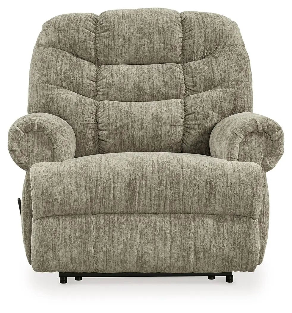 Movie Man - Zero Wall Recliner by Unique Piece Furniture
