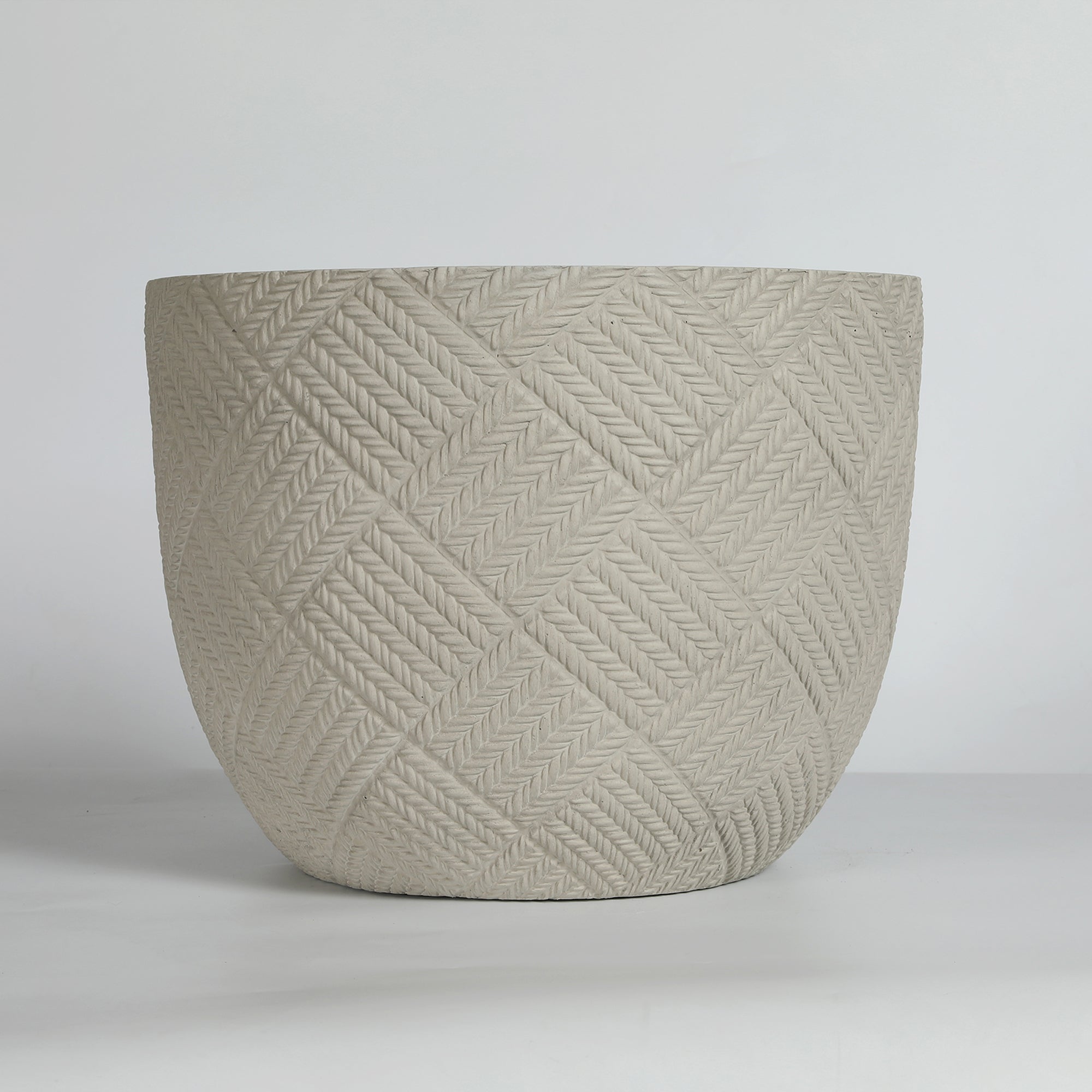Round Concrete Planter Set of 2 by HouseOfZazla