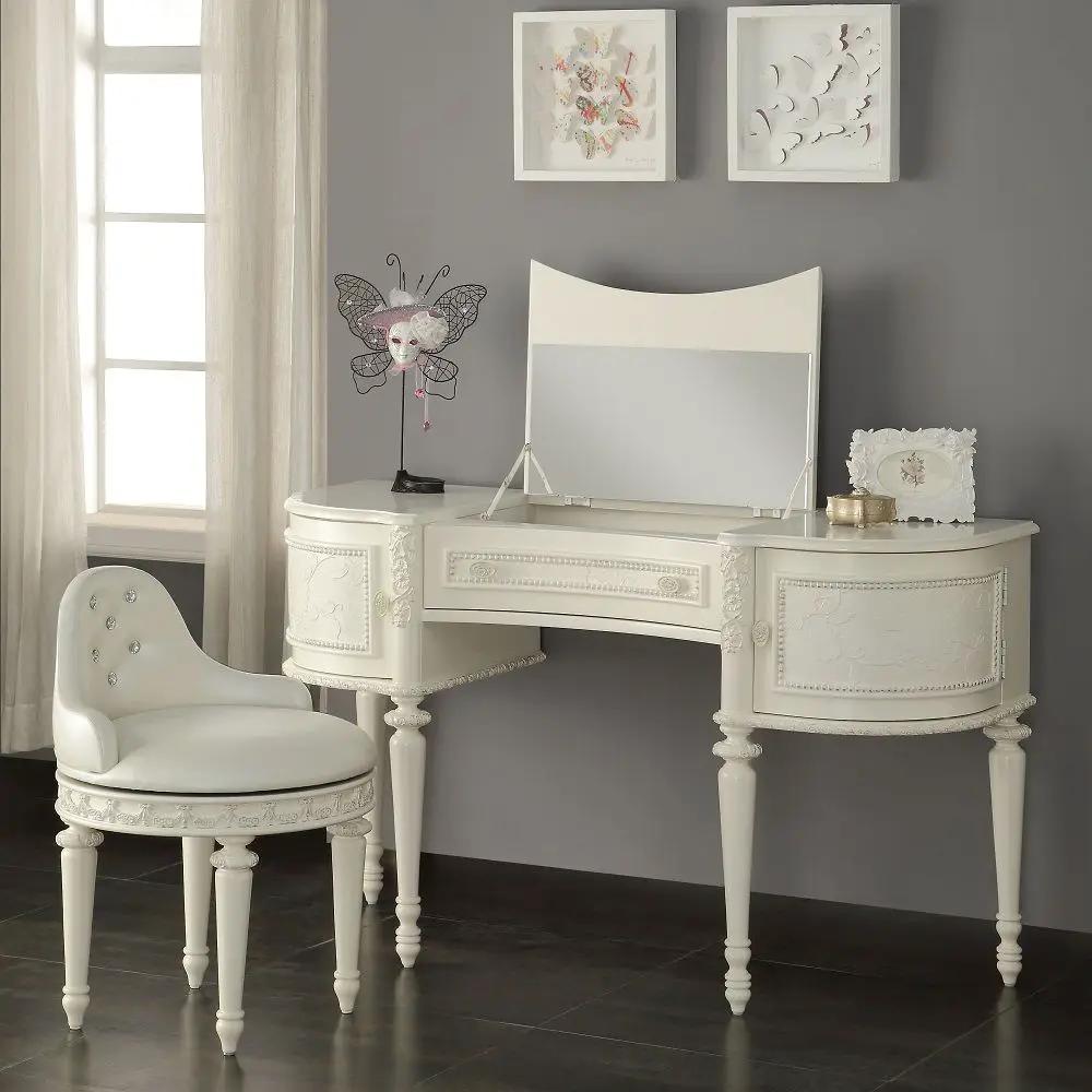 Dorothy - Vanity Chair With Swivel - Ivory by Unique Piece Furniture