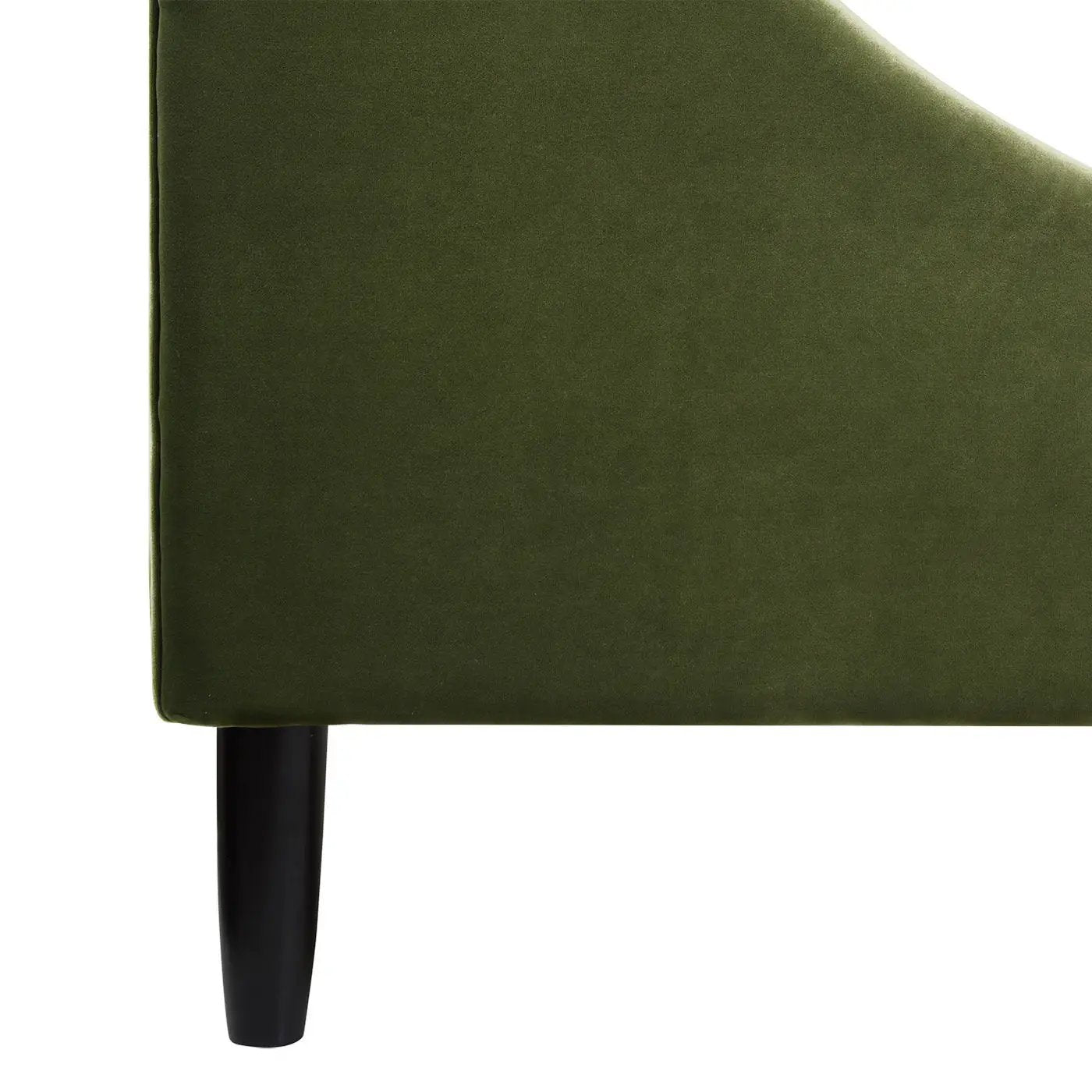 Aspen - Vertical Tufted Modern Headboard Platform Bed Set by Unique Piece Furniture