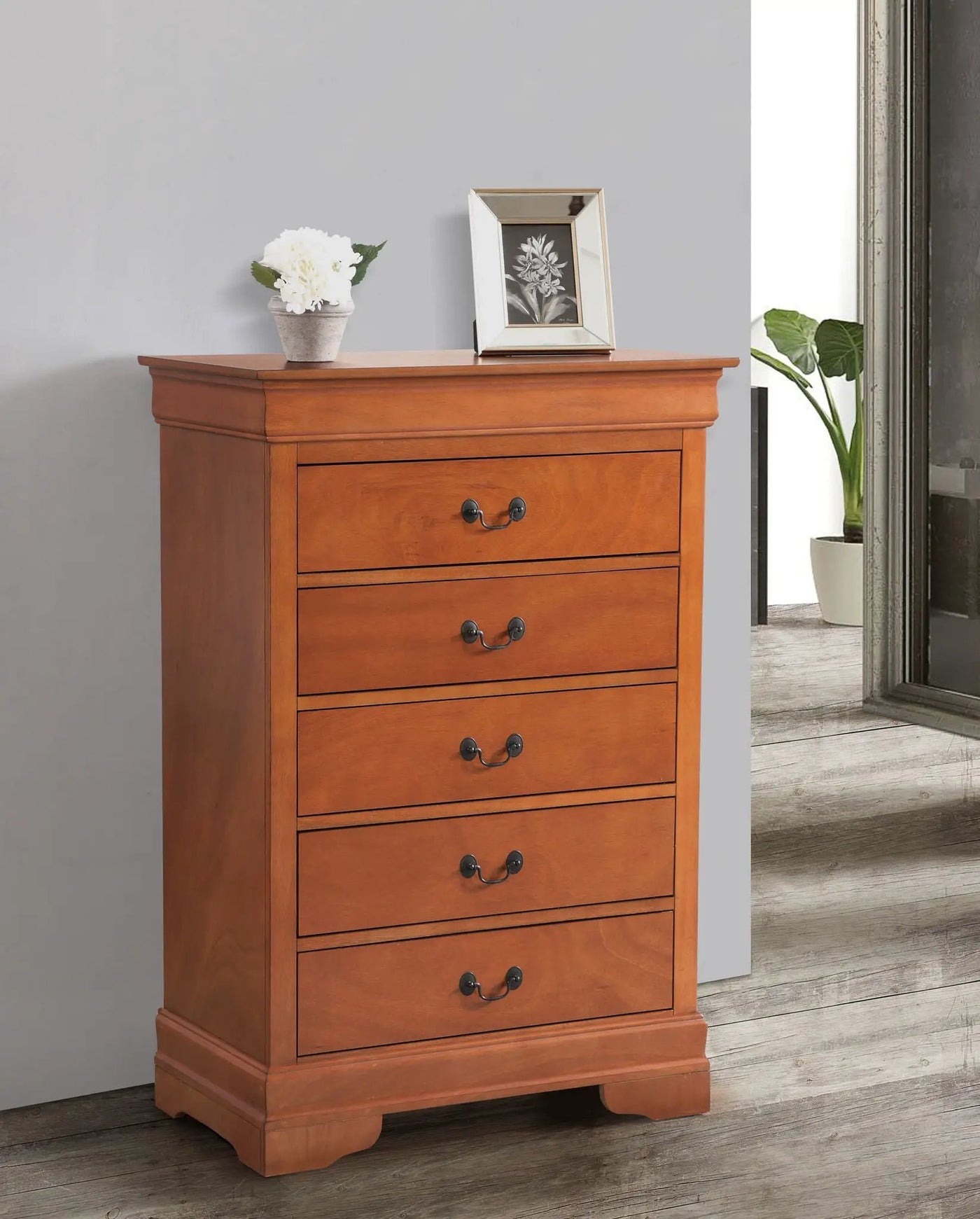 Louis Phillipe - Traditional Style Storage Chest Elegant by HouseOfZazla