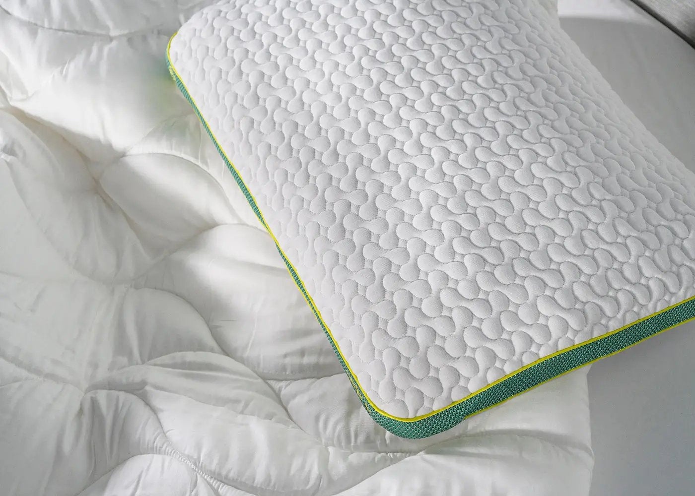 BedGear Astro Youth Rectangle Pillow with Pillowcase, White by HouseOfZazla