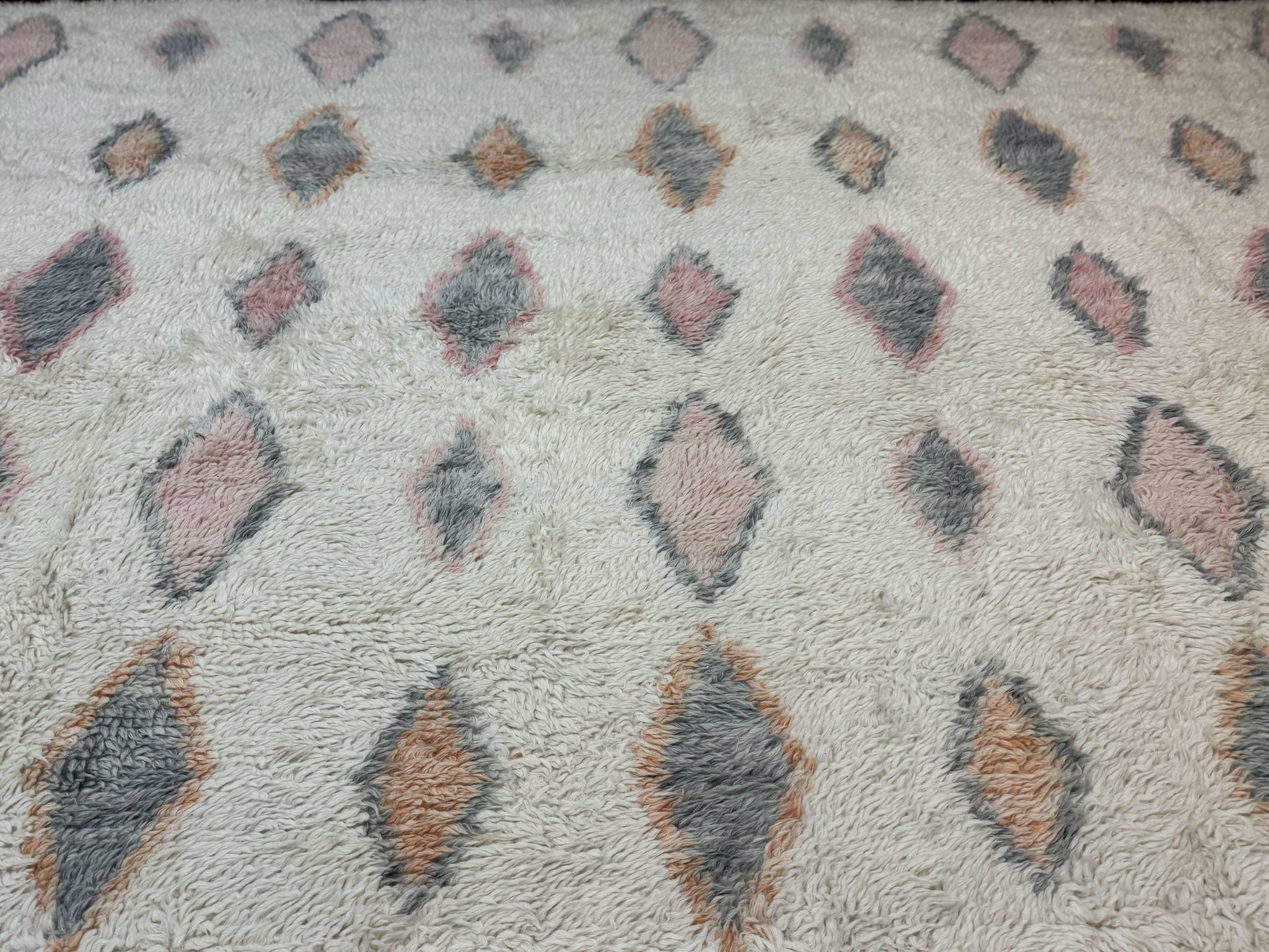 Large Modern Contemporary Indian Shag Rug 11x14, Ivory, Handmade Wool Carpet by Jewel Rugs