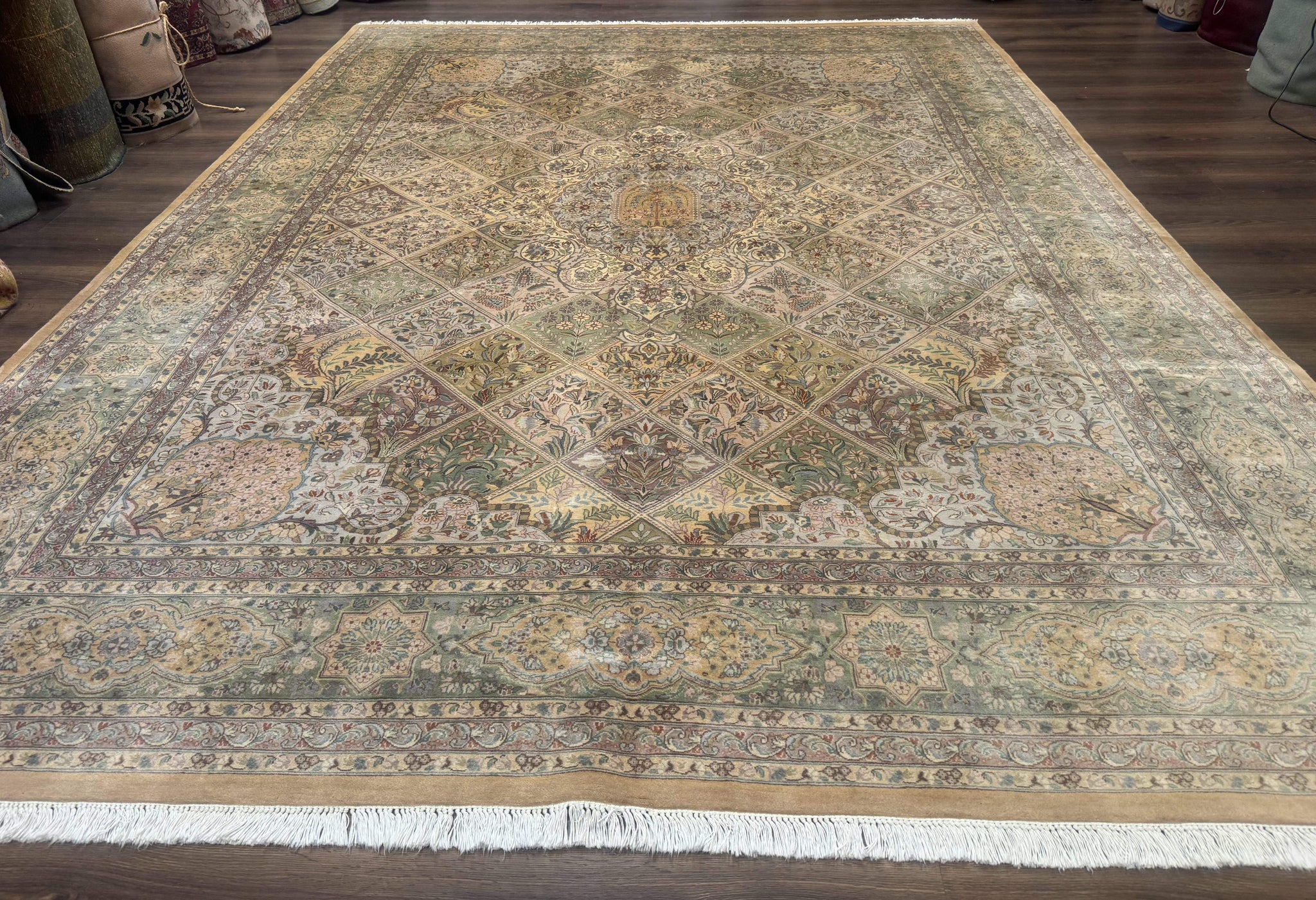 Pak Persian Rug 9x12, Diamond Panel Design, Fine 225 KPSI, Wool by Jewel Rugs