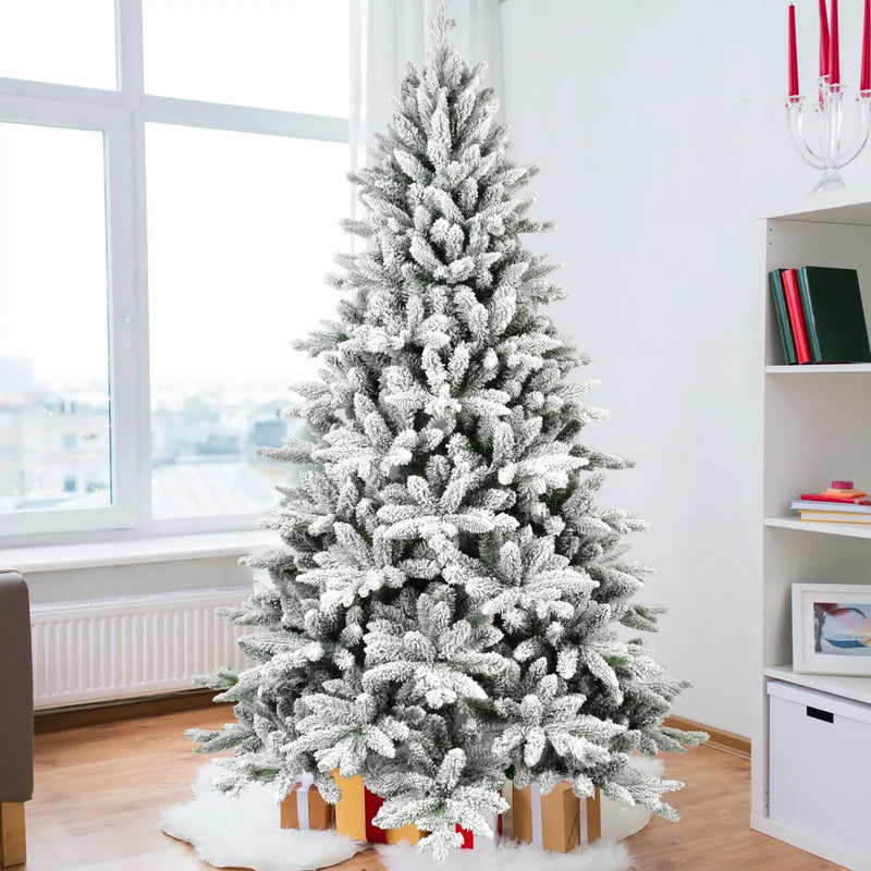 5ft Flocked Christmas Tree with 768 Tips by HouseOfZazla