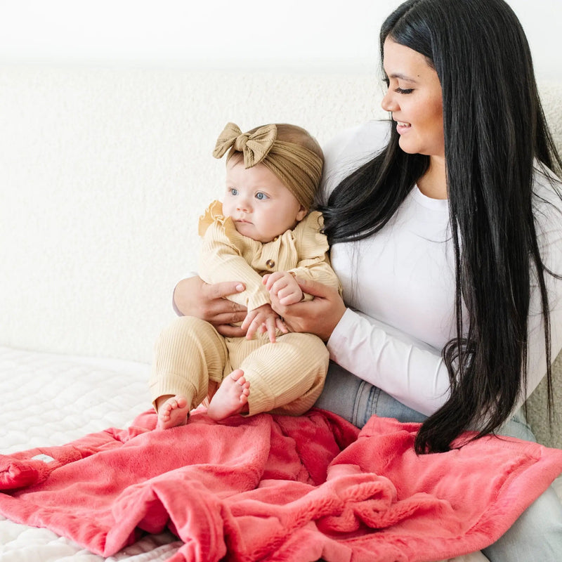 Lush Mini Blankets by Saranoni by HouseOfZazla