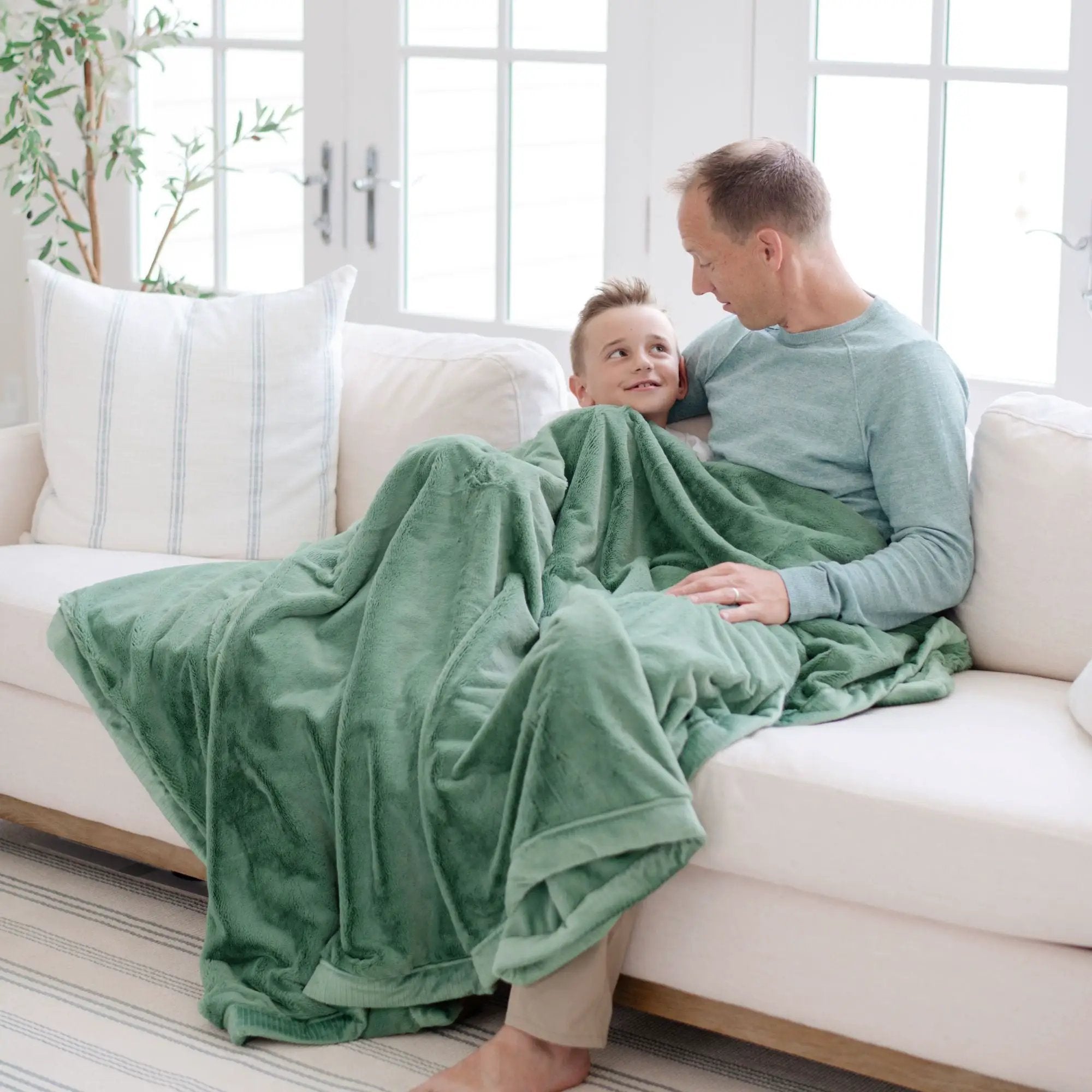 Lush Toddler Blankets by Saranoni by HouseOfZazla