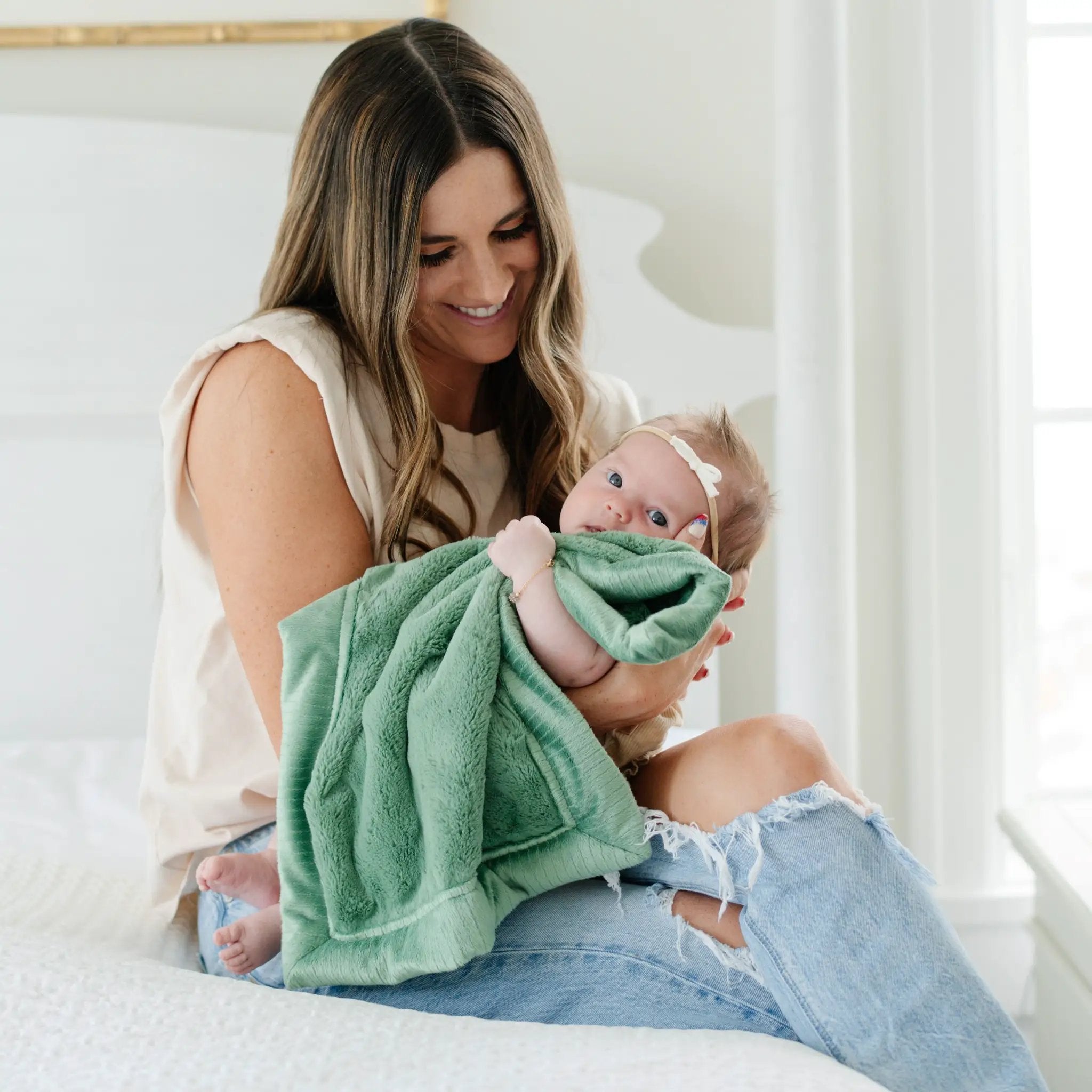 Lush Mini Blankets by Saranoni by HouseOfZazla