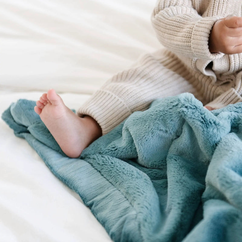 Lush Mini Blankets by Saranoni by HouseOfZazla