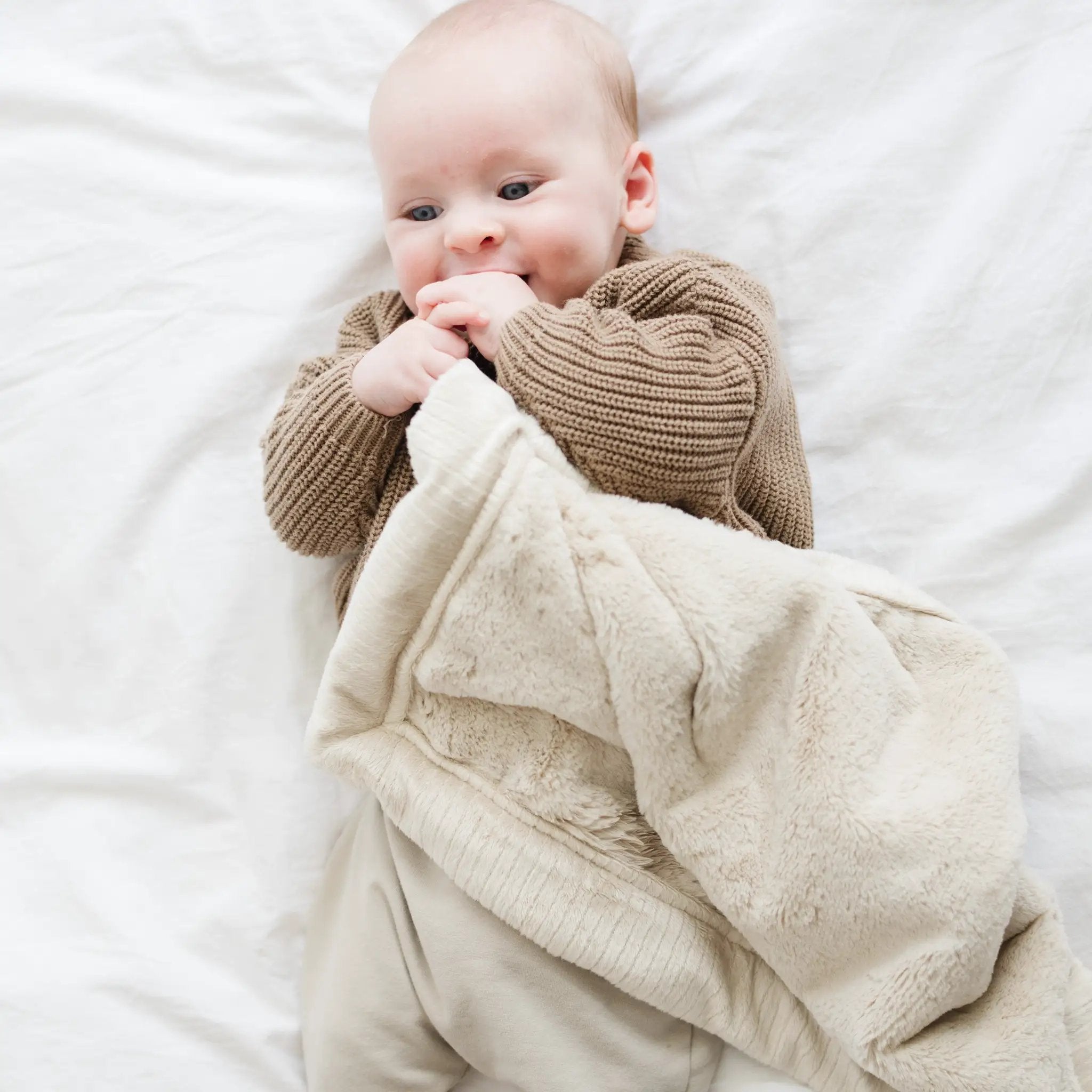 Lush Mini Blankets by Saranoni by HouseOfZazla