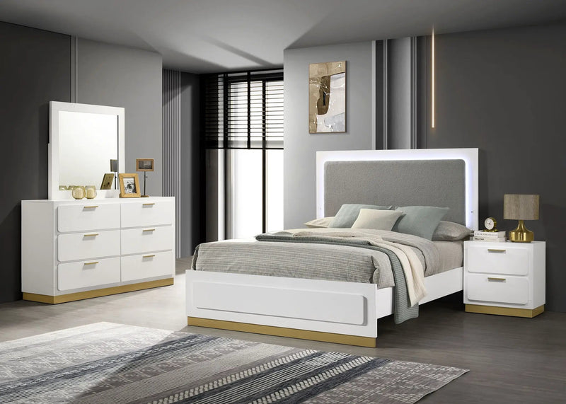 Caraway 4-piece California King Bedroom Set White by Unique Piece Furniture