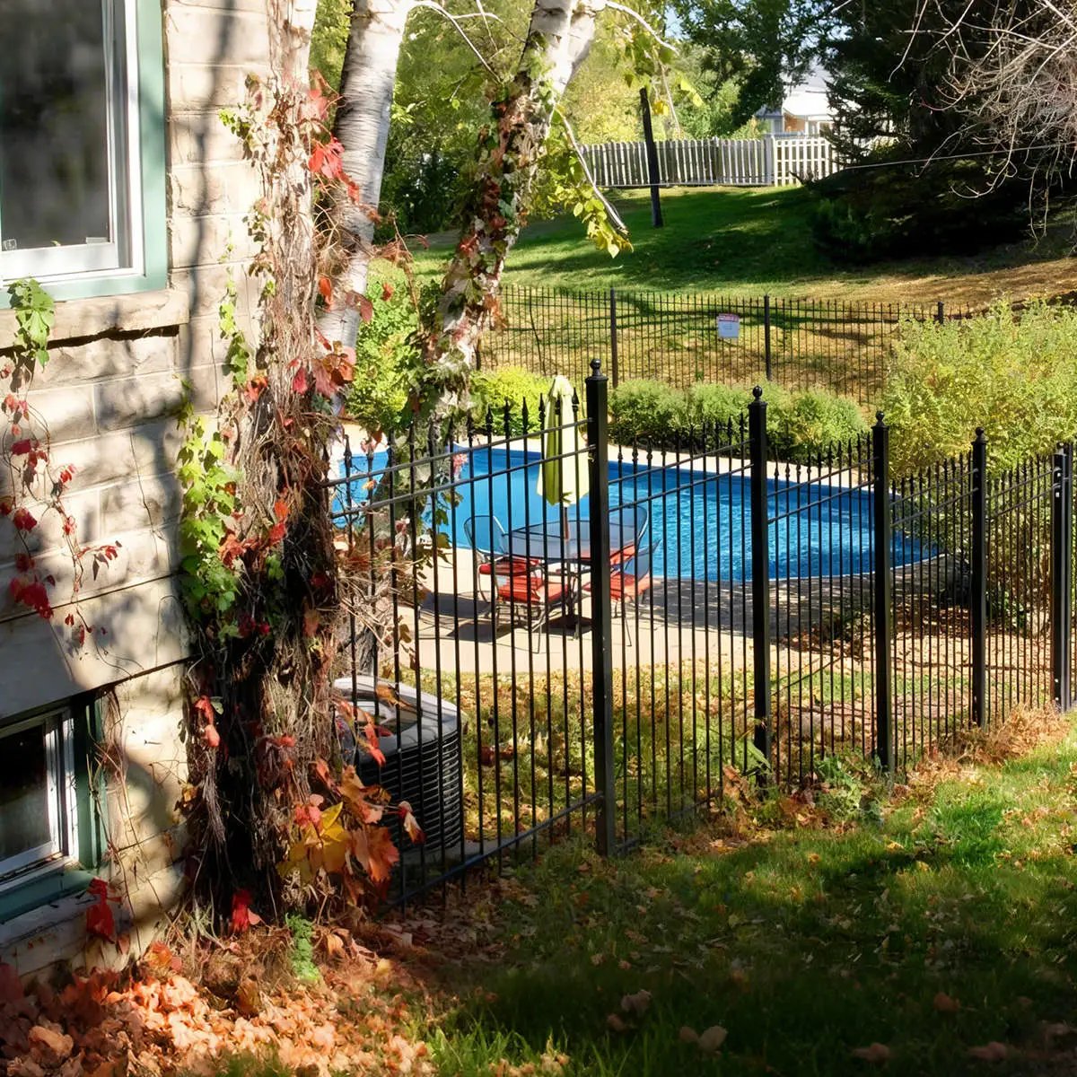 10x7 ft Steel Fence with 3 Rails, 30 Panels by Chery Industrial
