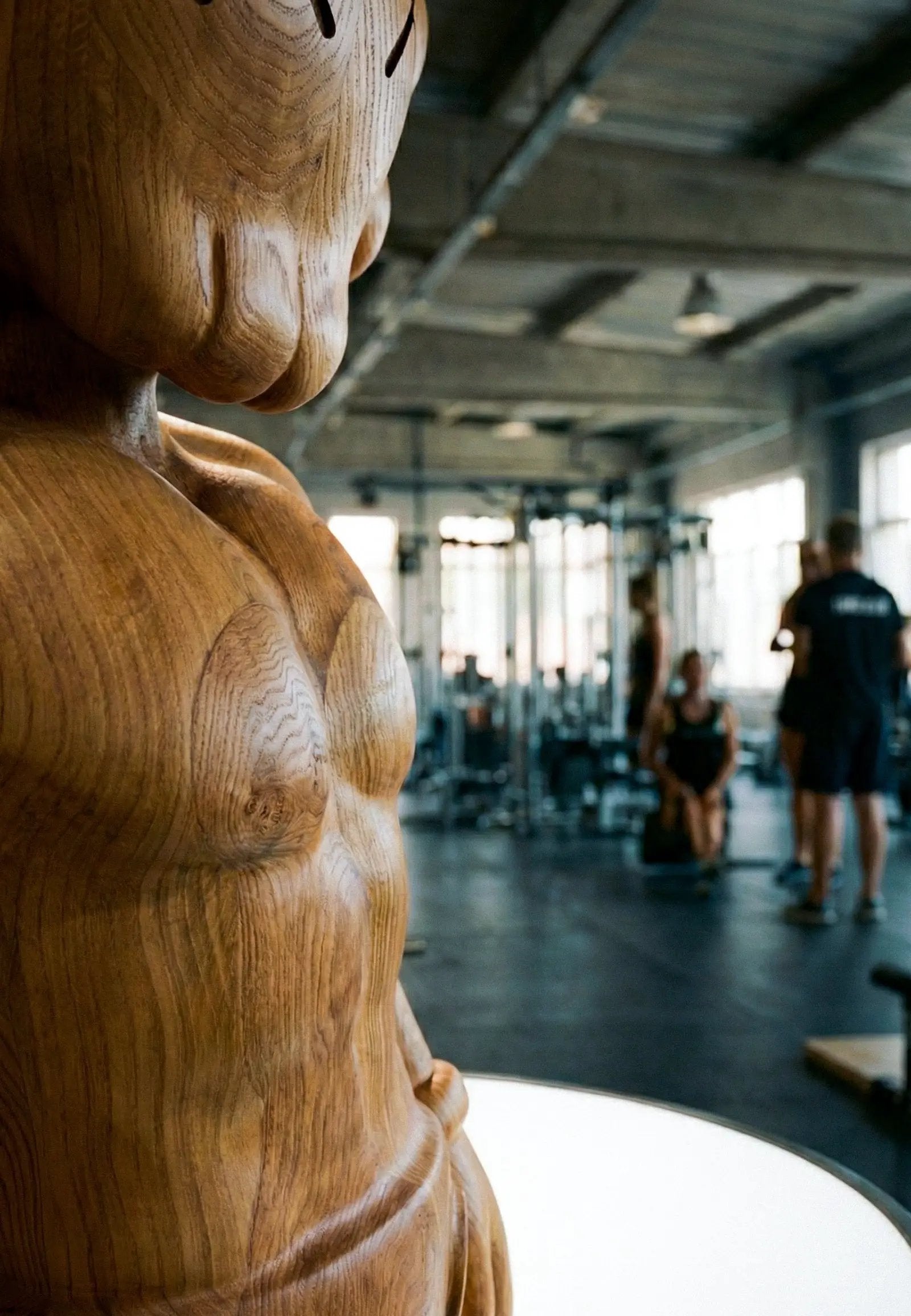 Muscular Wooden Sculpture – Gym & Fitness Art Decor by Gizz