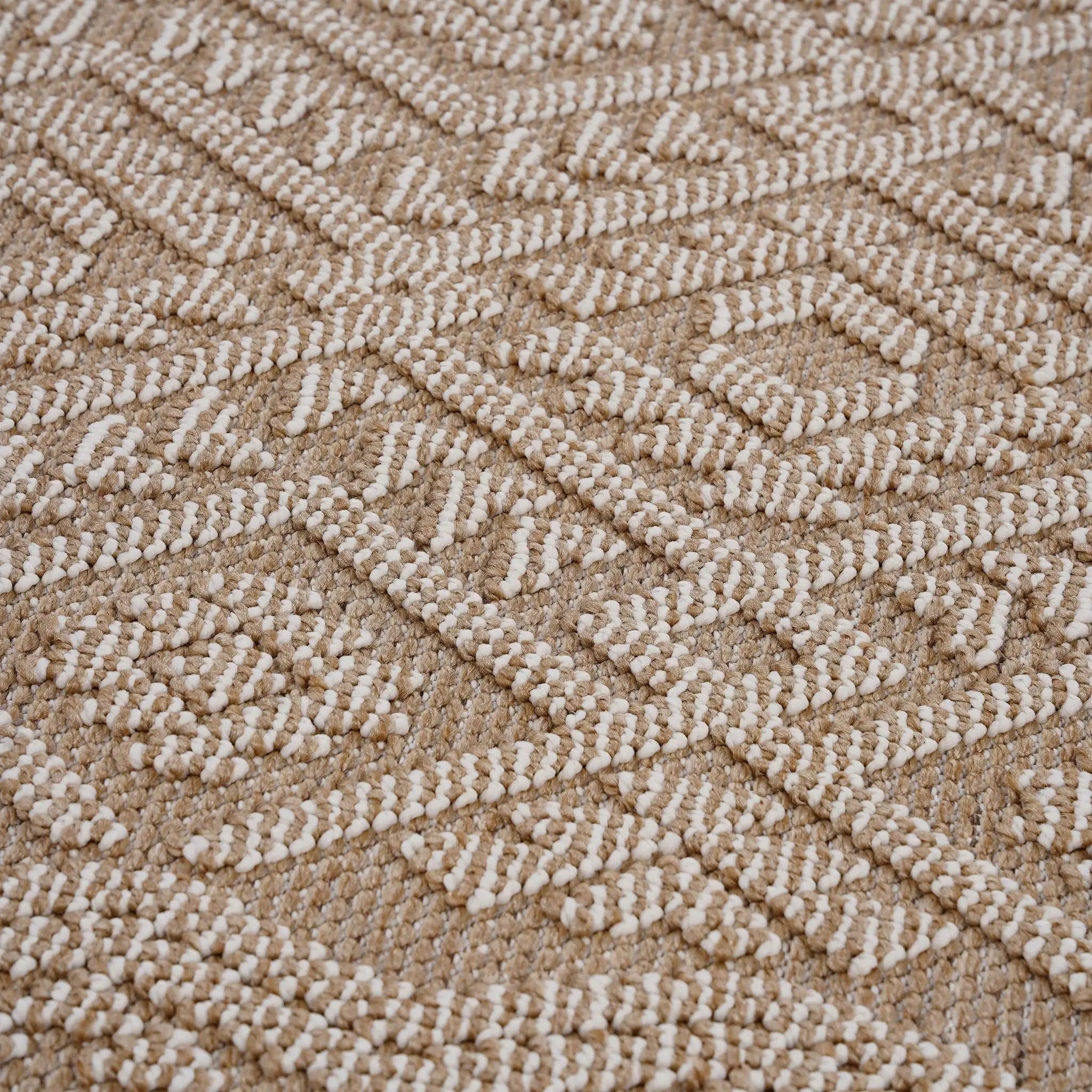 Guros - Traditional Indoor / Outdoor Area Rug by HouseOfZazla