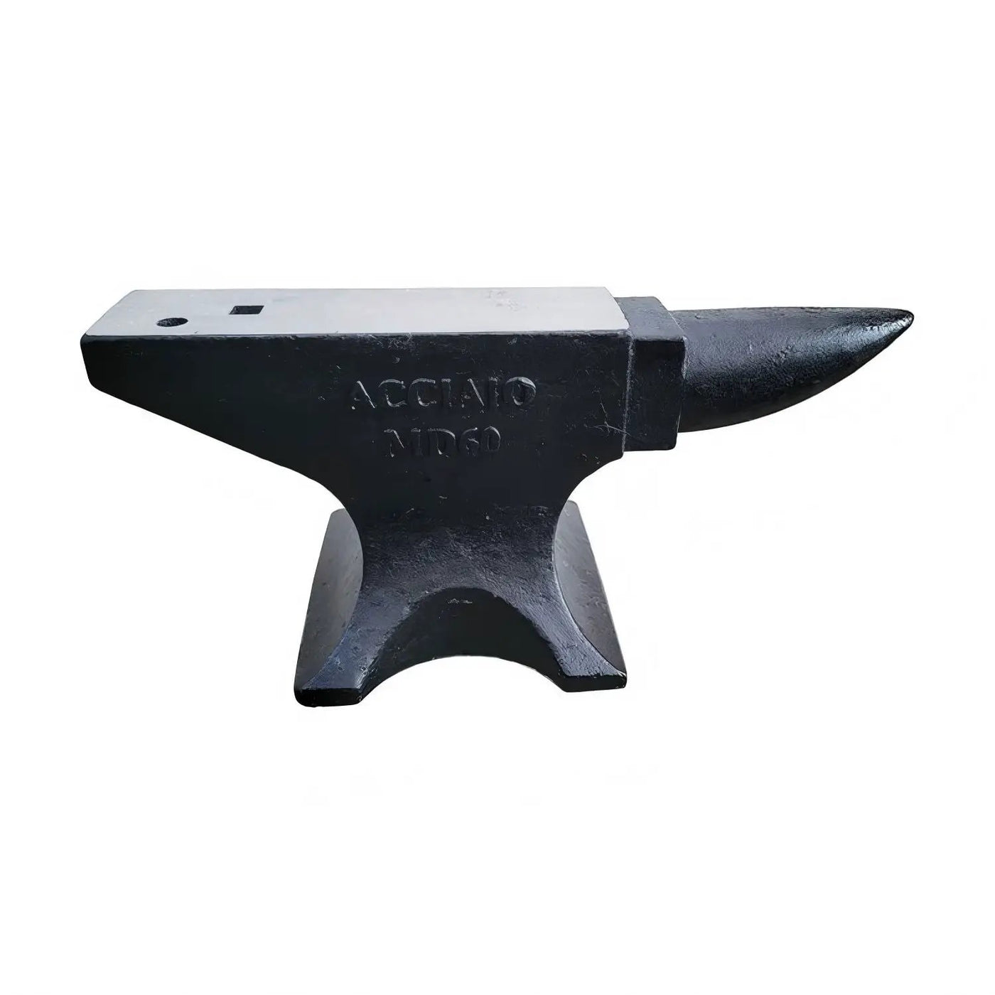 Rugged Round Horn Anvil by HouseOfZazla
