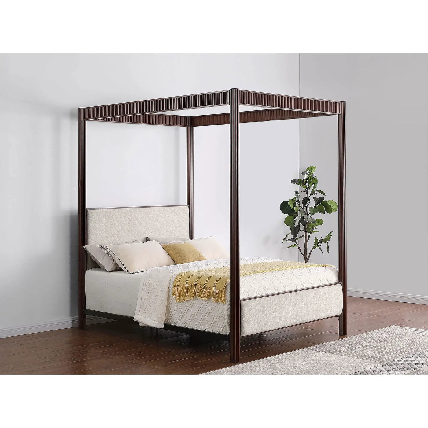 Tova - Canopy Bed by HouseOfZazla