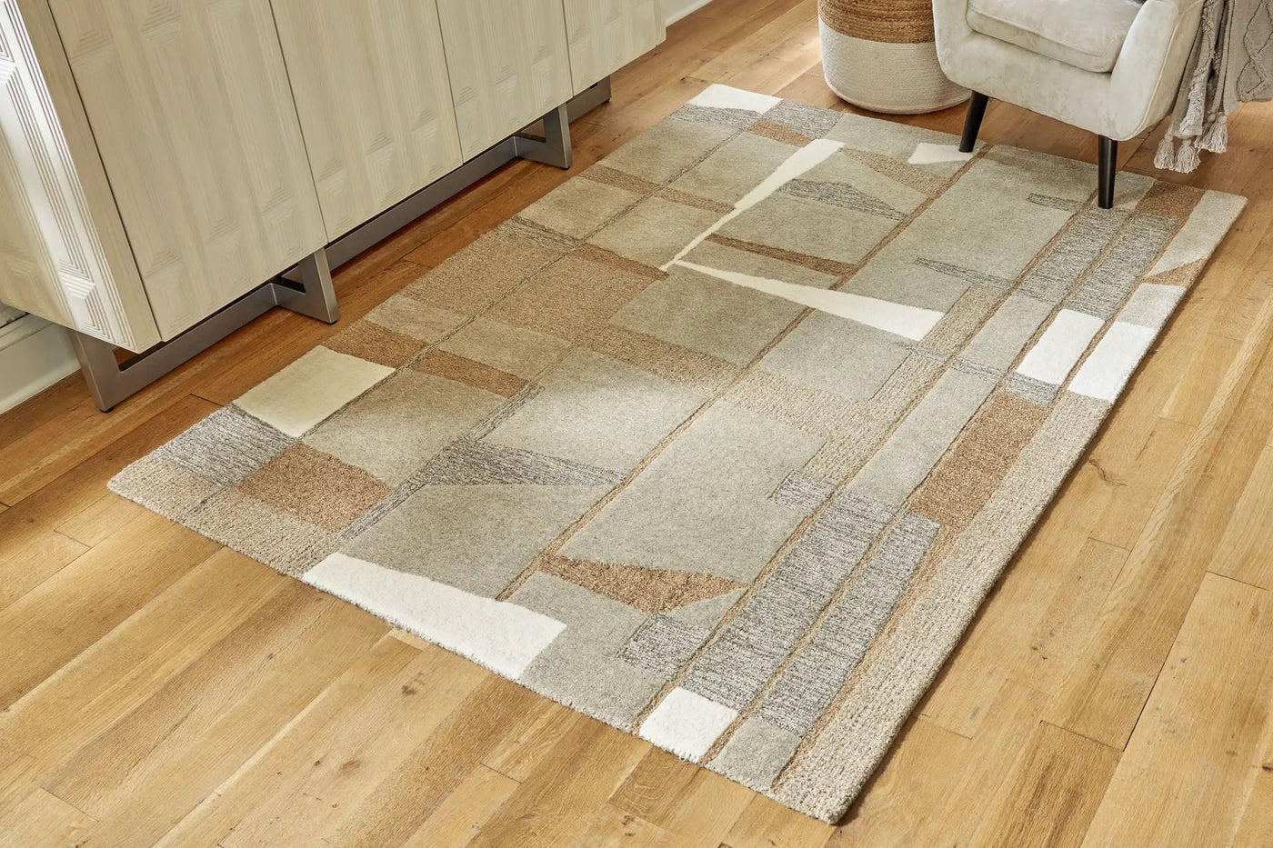 Abbotton - Rug by Unique Piece Furniture