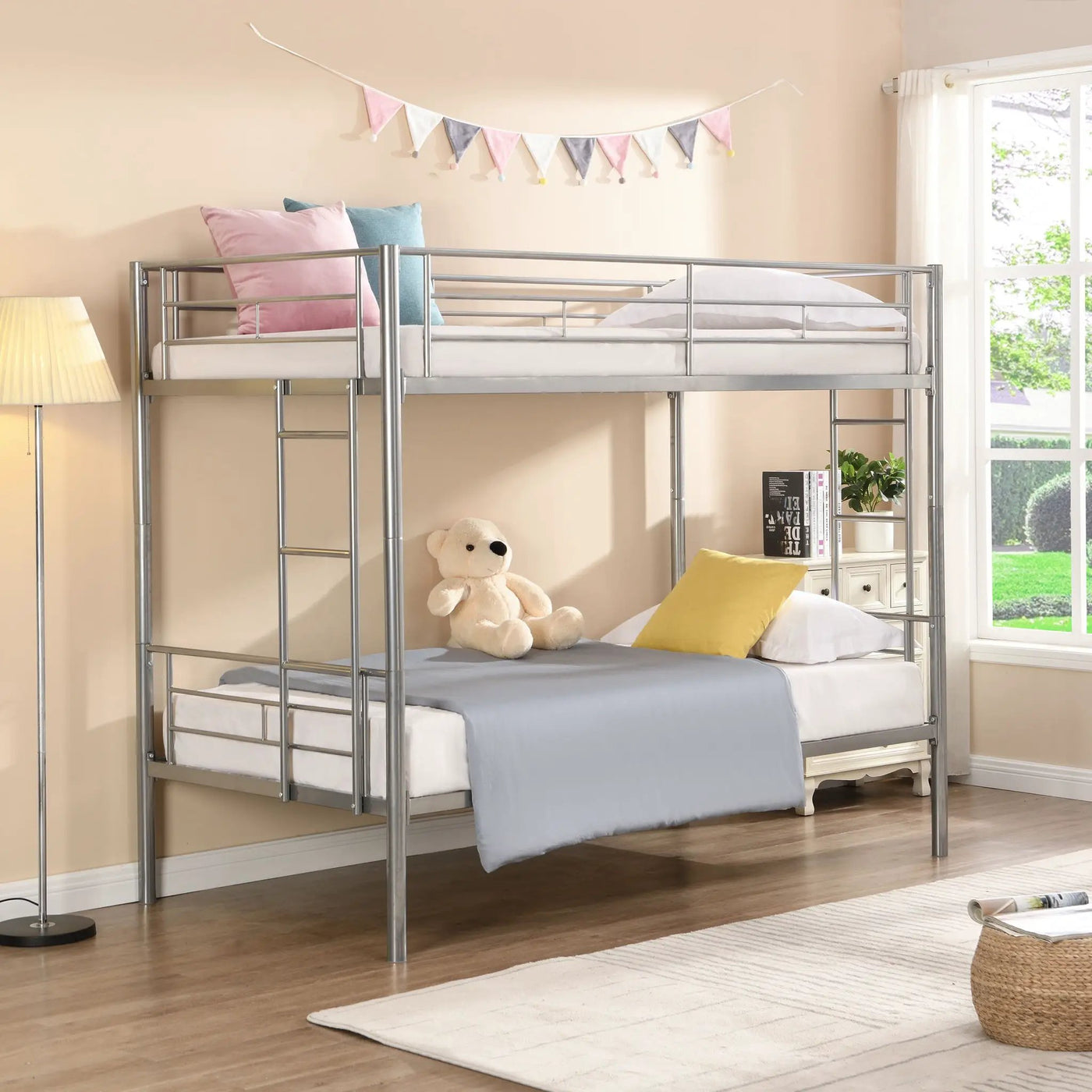 Bunk Bed by HouseOfZazla