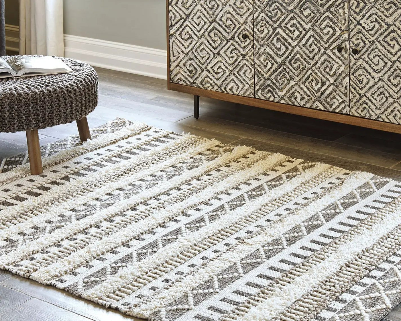 Karalee - Rug by Unique Piece Furniture