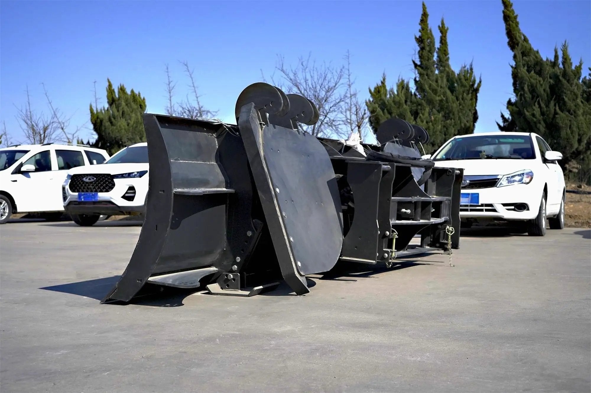 Greatbear 13ft Hydraulic Snow Plow by Chery Industrial